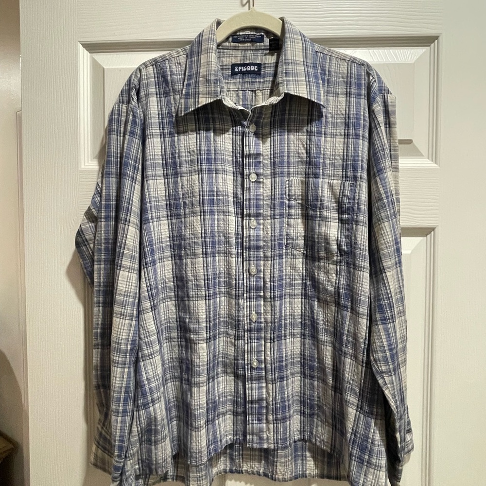 Episode Blue and White Plaid Men's Button Down Shirt